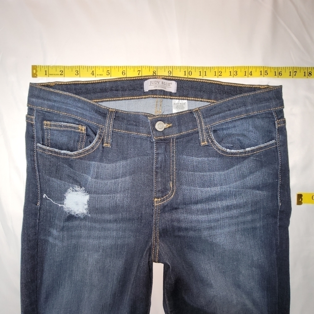 Judy Blue EUC Distressed Mid-rise Stretch Jeans Women's Size 15/32 - Picture 9 of 11
